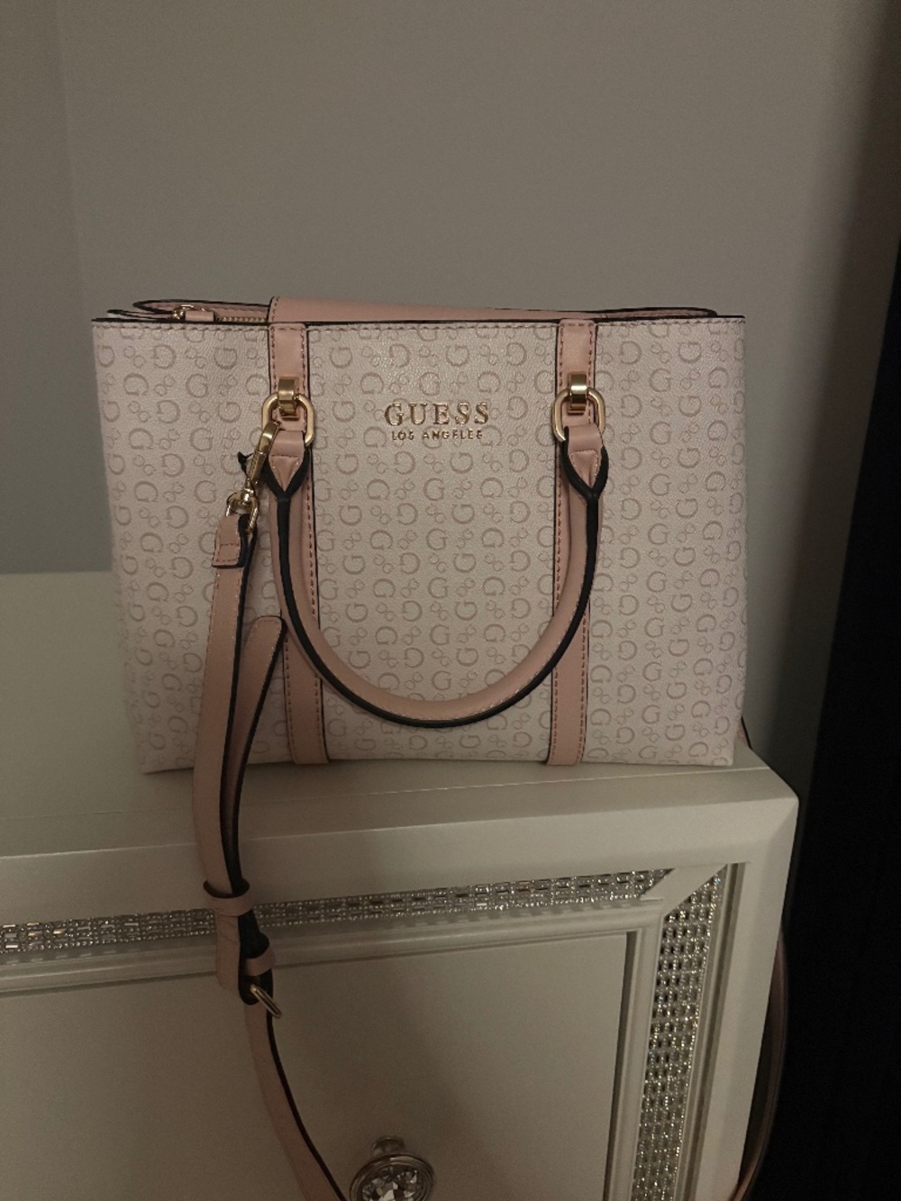 Guess sachel purse